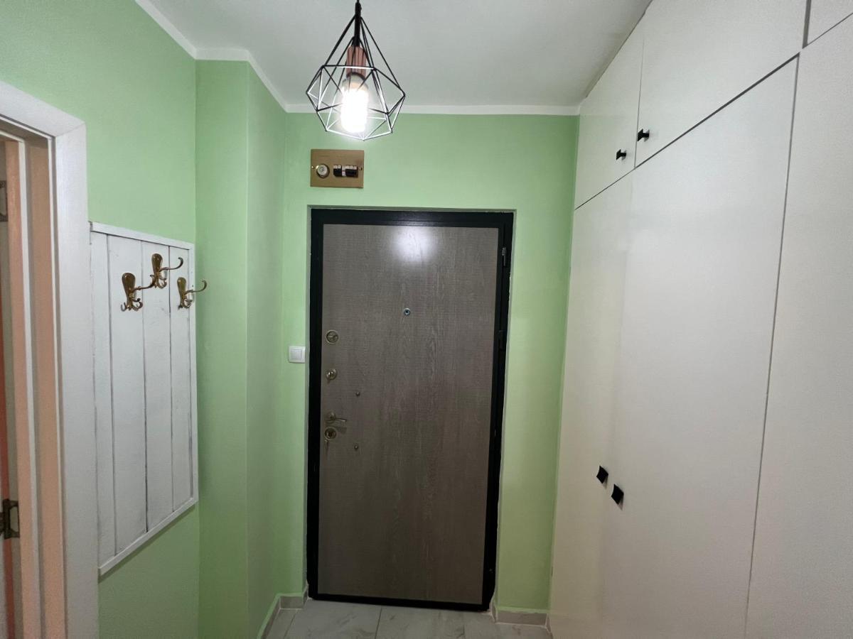 Kŭrdzhali Midtown Apartment מראה חיצוני תמונה