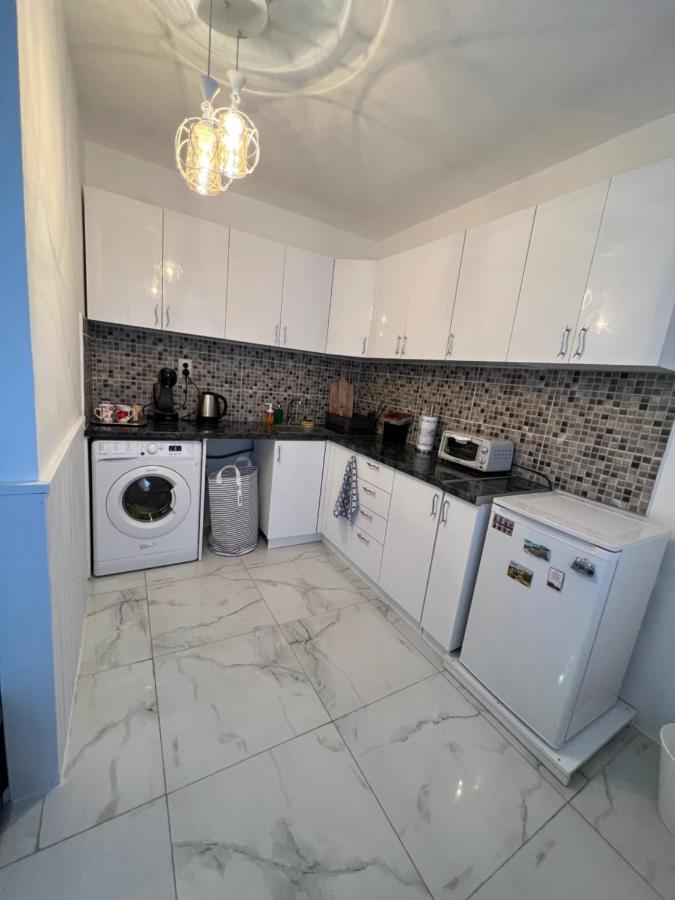 Kŭrdzhali Midtown Apartment מראה חיצוני תמונה