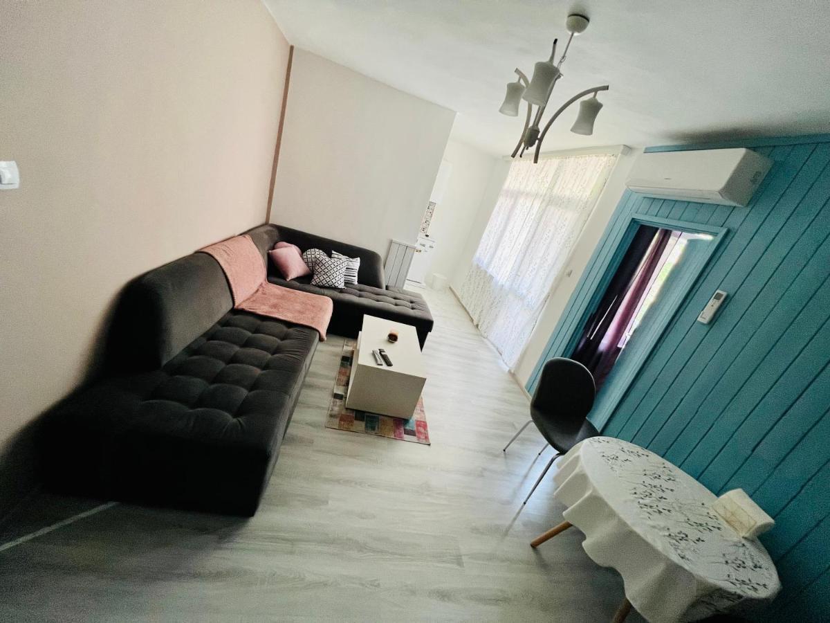 Kŭrdzhali Midtown Apartment מראה חיצוני תמונה
